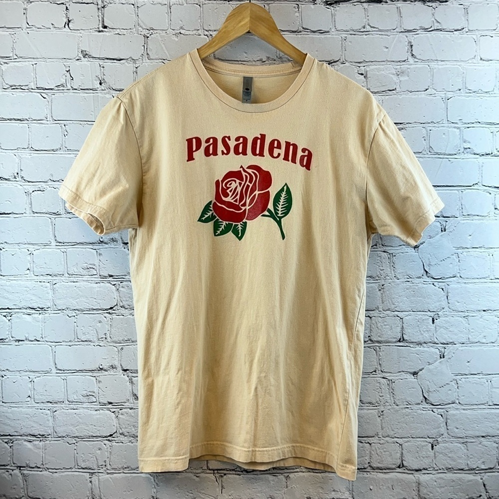 PASADENA ROSE BOWL Women’s Beige Short Sleeve T-Shirt, Size M